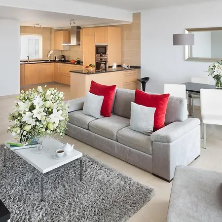 Ferienhaus Ferrel Town House Sleeps 6 With Pool And Air Con *