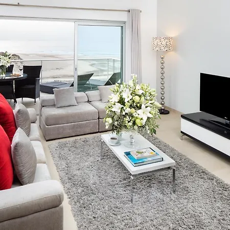 Ferrel Town House Sleeps 6 With Pool And Air Con Ferienhaus